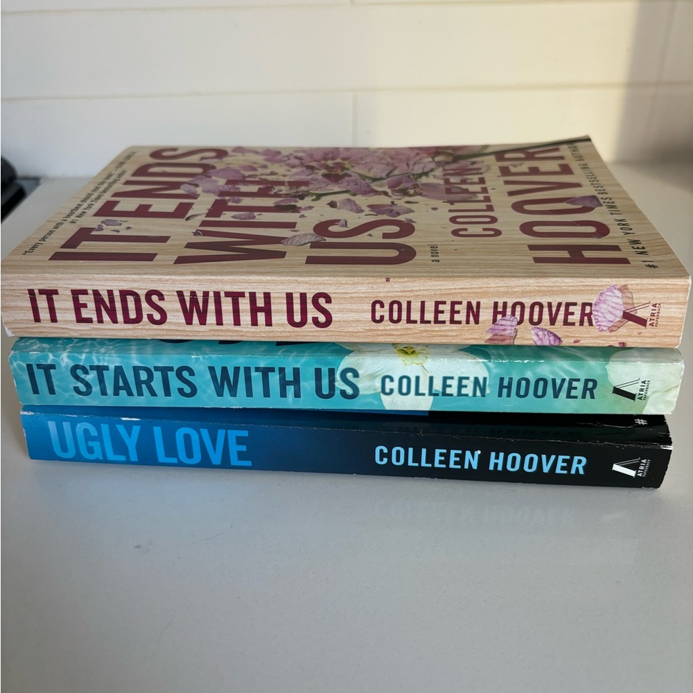 Colleen Hoover books… great read!